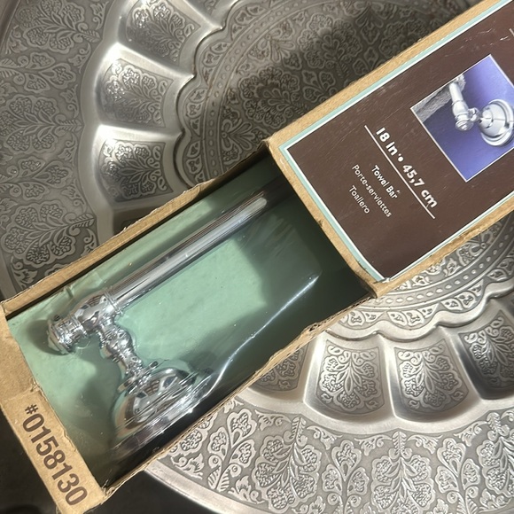 Allen + Roth Towel Bar - Picture 2 of 7